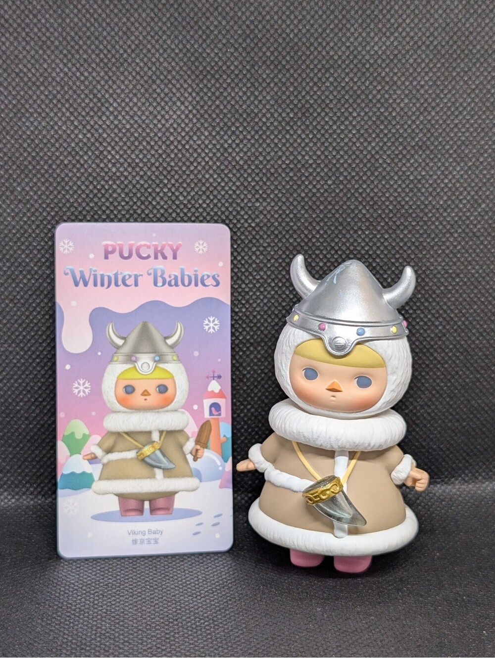 Pop Mart Pucky Winter Babies VIKING BABY